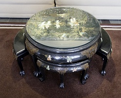 LR chinese table